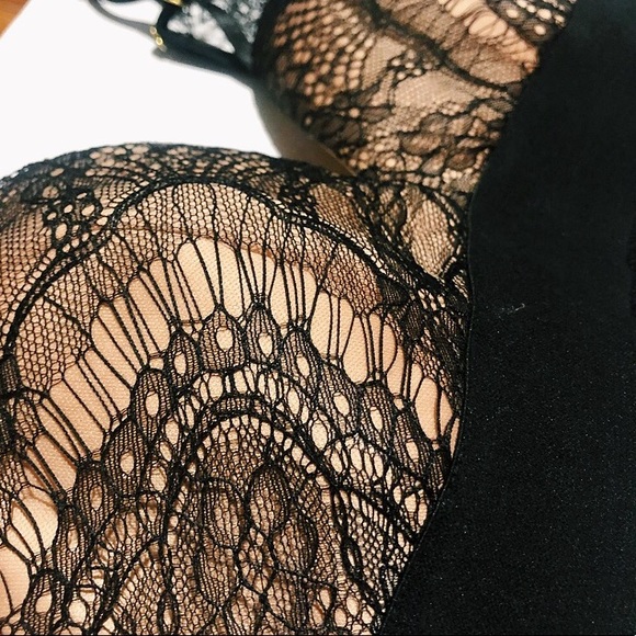 Black and Nude Lace Bralette / Crop Top - Picture 4 of 6